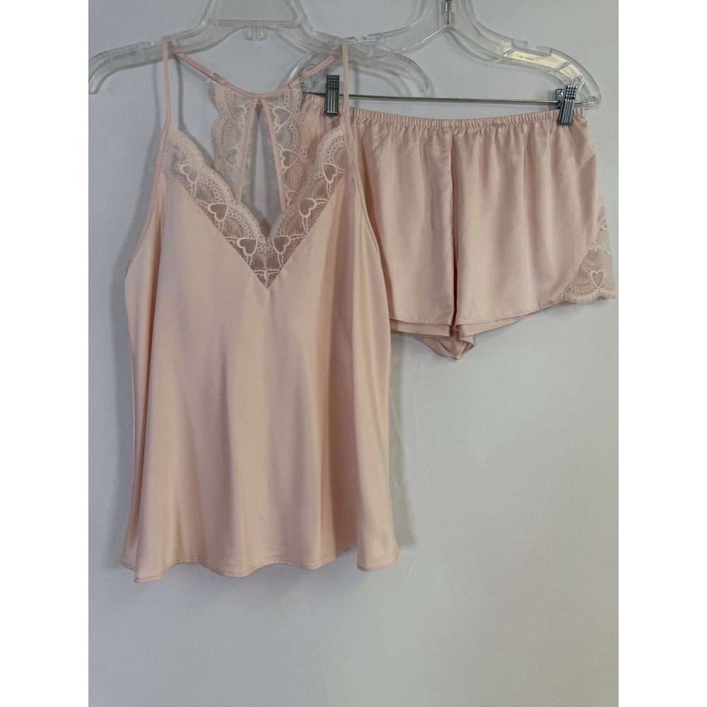 NWOT Flora by Flora Nikrooz M Kit Heart Lace Cami & Tap Shorts Pajama Set Pink - Picture 2 of 14